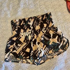 NWOT - FP movement The way Home shorts - M